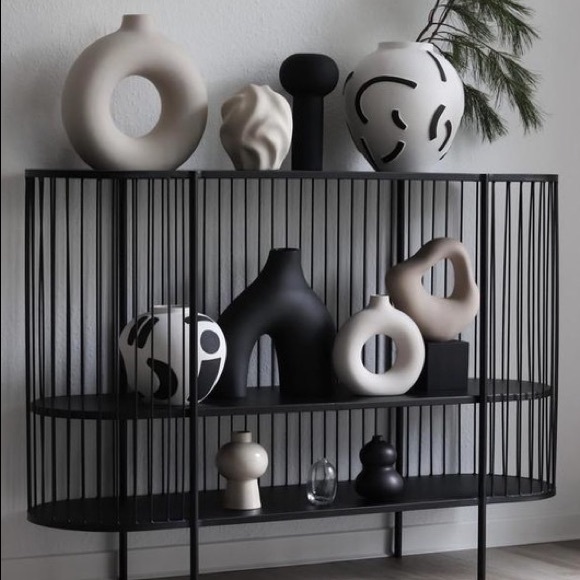 New H&M Ceramic Donut Vase - Picture 5 of 8